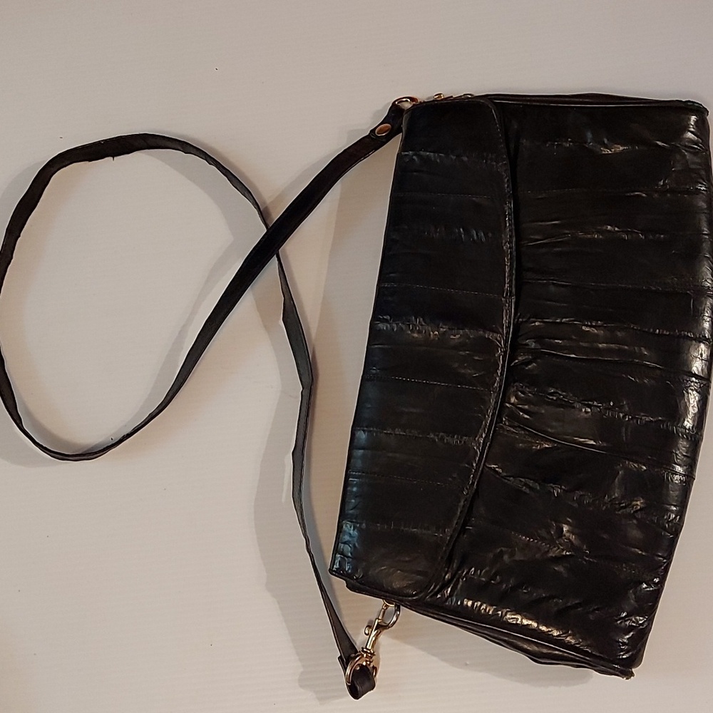 Clutch or over shoulder Eel Skin bag, real.